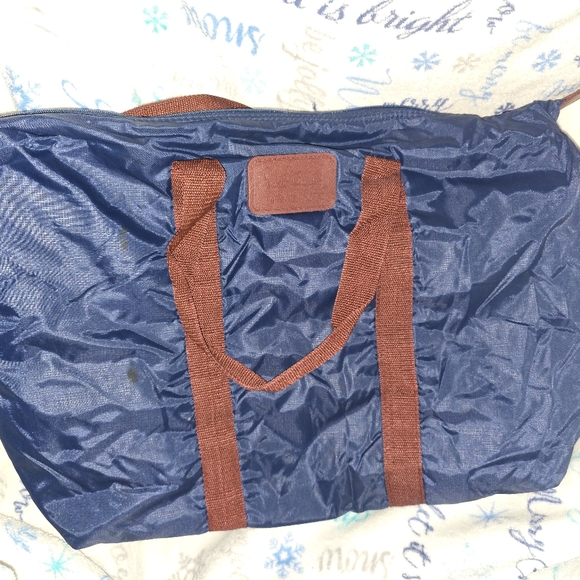 Vintage Pierre Cardin Duffle Travel Gym Weekend Bag - Picture 2 of 4